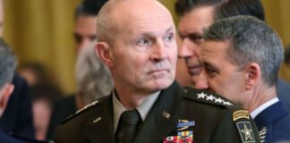 El Pentágono echó al jefe del Ejército de EE.UU. en plena guerra contra Irán