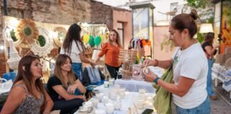 Feria de Pascuas en Casa de la Cultura: artesanías, diseño y música en vivo