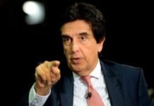 “Prostituyó el capitalismo occidental”: Melconian arremetió fuerte contra Milei