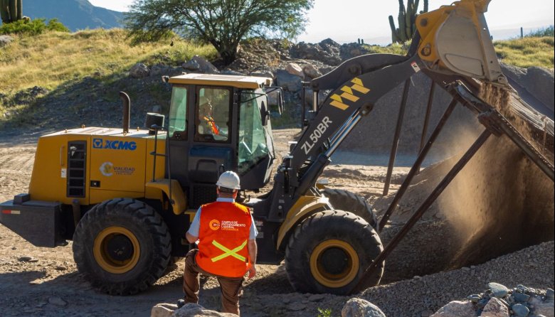 Operadores de maquinaria vial del Campus de Entrenamiento Laboral realizarán sus prácticas en proyecto minero