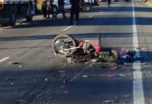 UN MOTOCICLISTA DE 30 AÑOS MURIÓ AL CHOCAR CONTRA UN CAMIÓN