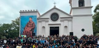 Alumnos secundarios de colegios confesionales peregrinaron la tierra del Beato Esquiú