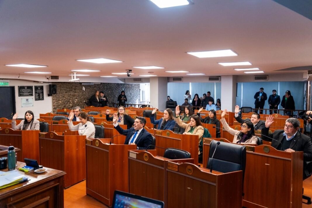El Senado prestó acuerdo a pliegos judiciales y avanzó con iniciativas sobre prevención de inundaciones, salud y obras públicas