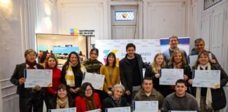 Entrega de Certificados del Programa Municipal “Canvas en acción