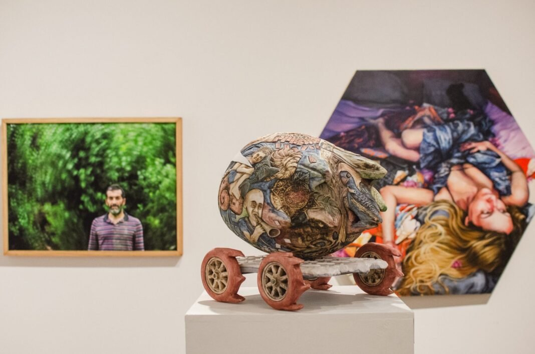 Invitan a recorrer el 3° Salón de Artes Visuales de Catamarca en el Museo Laureano Brizuela