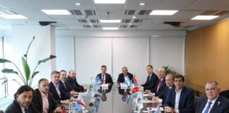 Jalil y Gobernadores del Norte Grande se reunieron con Santilli en el marco de la 23° Asamblea