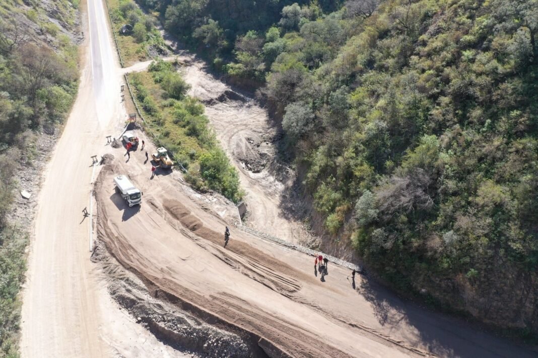 La Cébila: realizan tareas sobre RN 60 y piden circular con precaución
