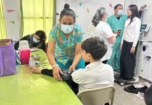 PROSANE controló a 460 estudiantes y aplicó 230 vacunas en las escuelas de la Capital