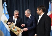 Raúl Jalil destacó el rol productivo del interior del país en el Primer Foro de Economías Regionales