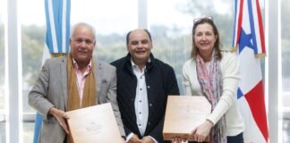 Saadi declaró visitante ilustre al embajador de Panamá en Argentina