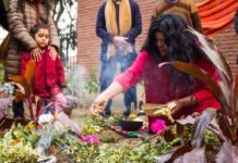 Corpachada en gratitud a la Pachamama en la Casa de la Cultura
