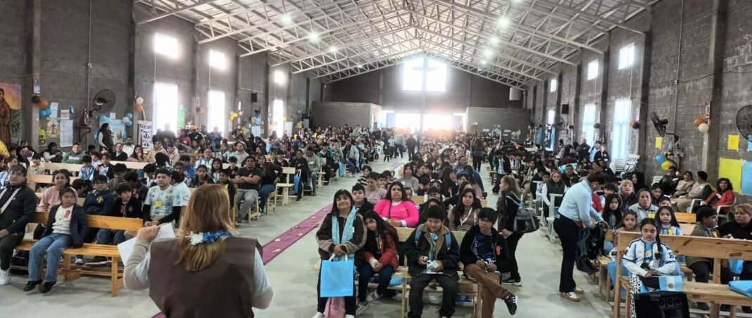 Encuentro parroquial junto al Beato Esquiú en Valle Chico