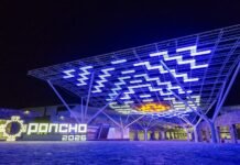 Inaugura la 55º Fiesta Nacional e Internacional del Poncho