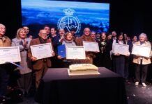 La Capital celebró su 343° aniversario con una emotiva distinción a sus vecinos