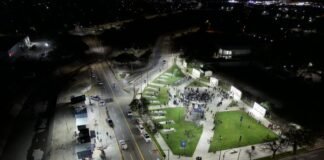 La plaza Varela Lezana y sus históricos murales lucen renovados a metros de la Fiesta del Poncho 2026