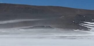 Más de 30 camionetas quedaron atrapadas en la nieve en plena cordillera fiambalense