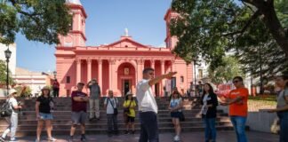 Pasos con Historia invita a recorrer el corazón histórico de la ciudad