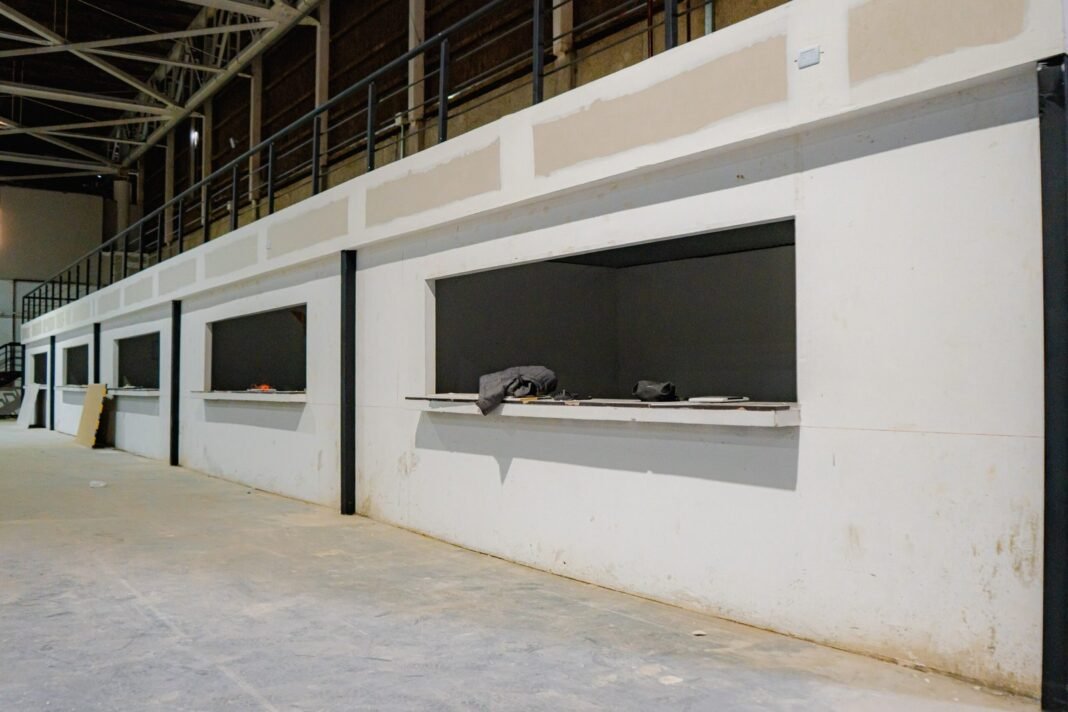 Se viene el Poncho 2026: el gobernador constató el avance de obras en el Predio Ferial