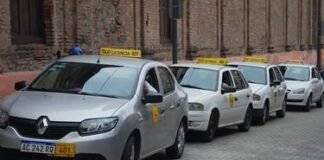 Taxistas reducen la tarifas por la Fiesta del Poncho