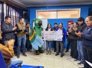 Tinogasta: Entrega de los premios del Bingo Millonario Solidario de Copacabana