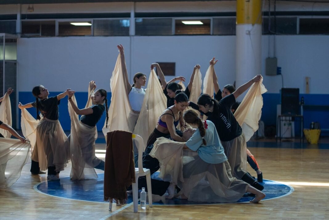 «Urdiendo el tiempo»: el cuadro artístico que abrirá la 55° Fiesta del Poncho