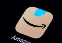 Amazon está destruyendo miles de libros para entrenar a sus modelos de inteligencia artificial