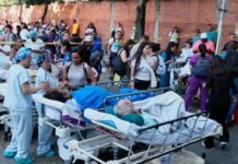 Declaran “desastre nacional”: hay más de 111 muertos y decenas de heridos por un terremoto en Colombia