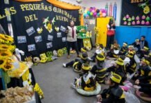 El intendente Saadi recorrió la Expo Educativa 2026 en la Escuela Municipal N.º 2 y destacó la labor docente