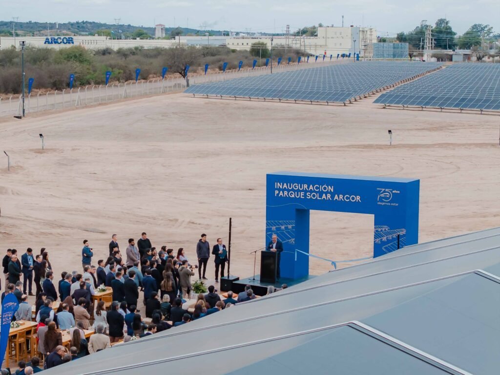 En el marco de su 75 aniversario, Arcor inauguró su primer Parque Solar