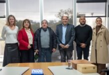 Gustavo reconoció a un empleado municipal por sus 41 años de servicios