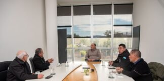 Gustavo Saadi recibió a representantes de excombatientes de Malvinas