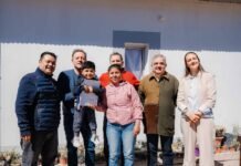 Jalil entregó viviendas en Hualfín y firmó convenio para obras en el Complejo Termal