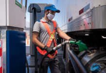 Los combustibles subieron 558% desde diciembre de 2023: cómo impactó en el poder de compra