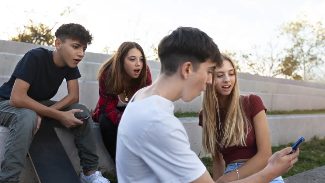 Meta pagará una cifra histórica por un litigio e implementará nuevas restricciones en Instagram y Facebook para adolescentes