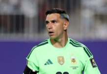 Dibu Martínez llegó al país: qué dijo de Messi, Scaloni y la Selección
