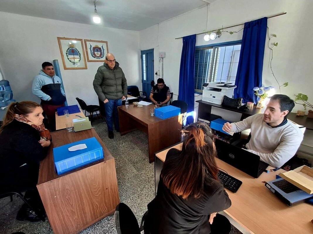 El Registro Civil avanza con la digitalización de firmas en el interior provincial
