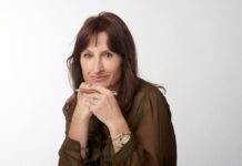 Gabriela Exilart presenta “Tierra Herida” en la Feria del Libro de Catamarca