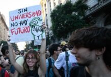 La Justicia intimó al Gobierno a actualizar salarios y becas haciendo cumplir la Ley de Financiamiento Universitario