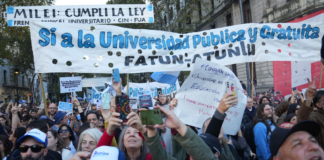 Los gremios universitarios paran de nuevo este martes