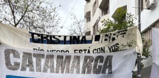 Más de 50 militantes catamarqueños participaron en San José 1111 de la jornada federal en apoyo a Cristina Kirchner