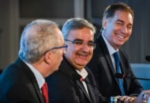 Santilli recibió a Jalil y a otros gobernadores del Norte y les pidió apoyar el Presupuesto 2027