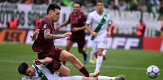 Banfield y Lanús empataron un clásico intenso y caliente
