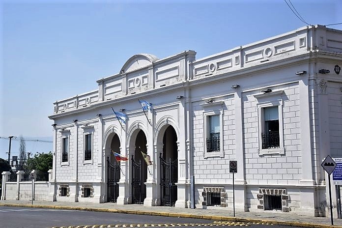 Capital confirmó más pases a planta y un aumento de 20 por ciento para becados