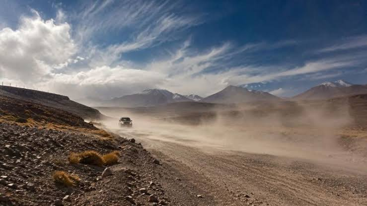 Catamarca: hay alerta amarillo para el Oeste provincial por vientos que pueden alcanzar los 100 km/h y cierran accesos al Balcón del Pissis