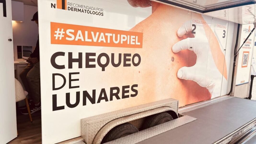 Exitosa campaña “Salvá tu Piel” en Capital: atendió a 140 vecinos y realizó cerca de 36 derivaciones