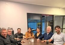 Generar se reunió con los Manzi