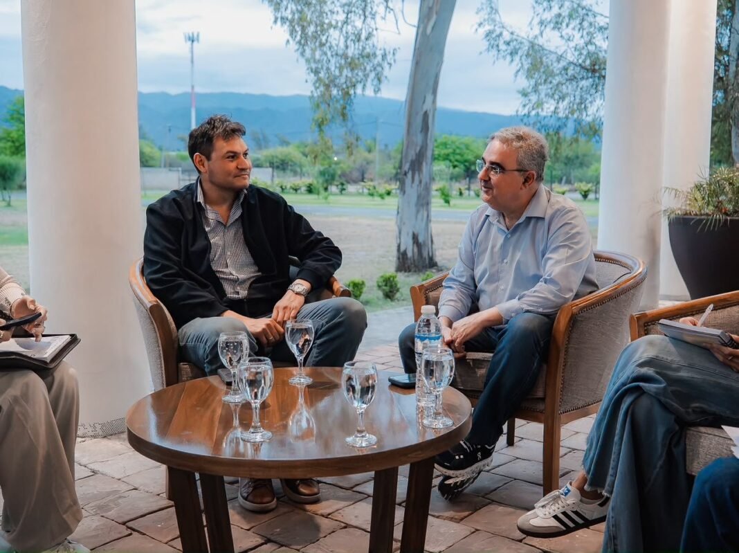 Infraestructura para Andalgalá: acuerdan avanzar con la Circunvalación, plan de veredas, Baden en Choya y cloacas