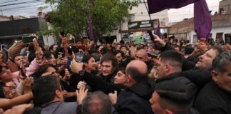 Milei llegó a Catamarca y fue recibido por Jalil y la militancia de la Libertad Avanza