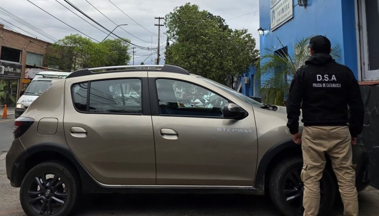 Personal policial secuestró un auto requerido por la Justicia de la Provincia de Buenos Aires