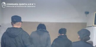 Policías aprehendieron a dos personas sospechadas de cometer un ilícito